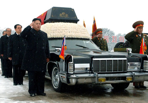 bi-mat-dang-sau-quy-den-cua-trieu-tien